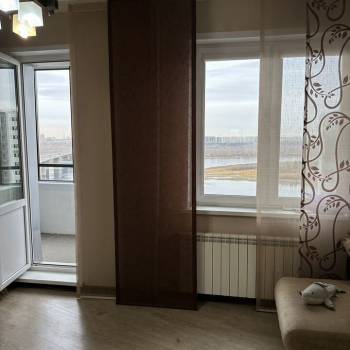 Сдается 2-х комнатная квартира, 90 м²