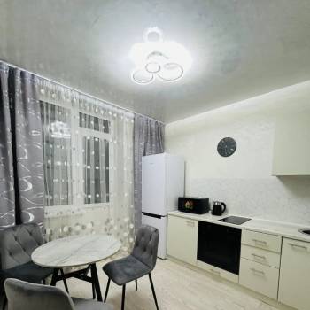 Сдается 1-комнатная квартира, 41 м²