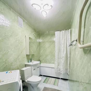 Сдается 1-комнатная квартира, 41 м²