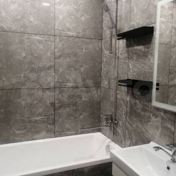 Сдается Многокомнатная квартира, 58 м²