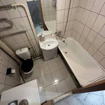 Продается 1-комнатная квартира, 35 м²
