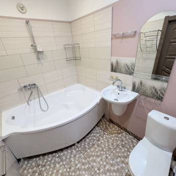 Продается 3-х комнатная квартира, 95 м²