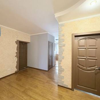 Продается 3-х комнатная квартира, 95 м²