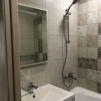 Продается 1-комнатная квартира, 44 м²