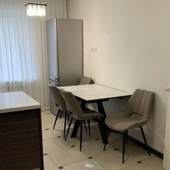 Сдается Многокомнатная квартира, 96,7 м²