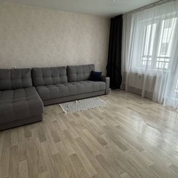 Сдается 2-х комнатная квартира, 59 м²