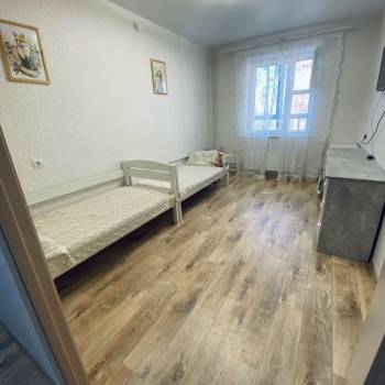 Продается 2-х комнатная квартира, 56 м²
