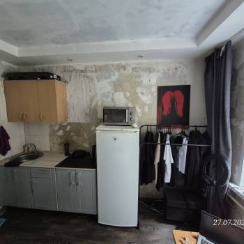 Продается 1-комнатная квартира, 14 м²