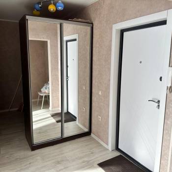 Сдается 1-комнатная квартира, 54 м²