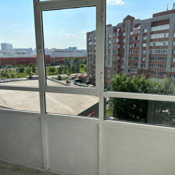 Сдается 1-комнатная квартира, 54 м²