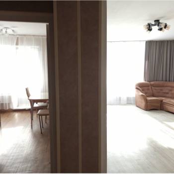 Сдается 1-комнатная квартира, 54 м²