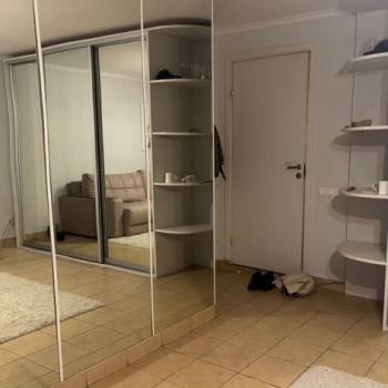 Продается 1-комнатная квартира, 32 м²