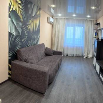 Сдается 1-комнатная квартира, 41 м²