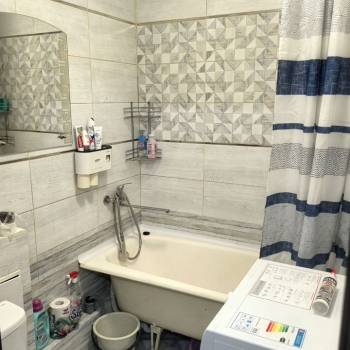 Сдается Многокомнатная квартира, 58,8 м²