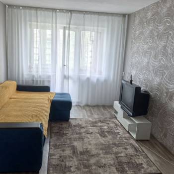 Сдается Многокомнатная квартира, 58,8 м²