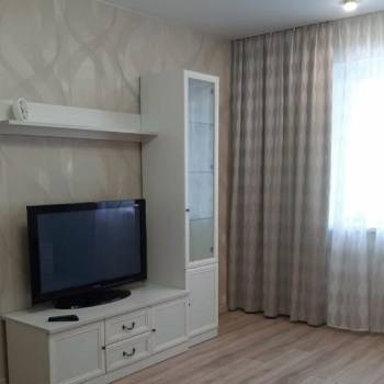 Сдается 1-комнатная квартира, 45 м²
