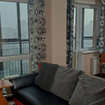 Сдается 1-комнатная квартира, 47 м²