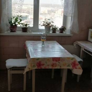 Продается Многокомнатная квартира, 80,5 м²