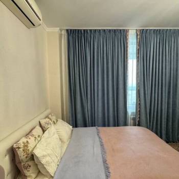 Продается 1-комнатная квартира, 40 м²