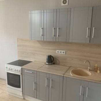 Сдается 1-комнатная квартира, 44 м²