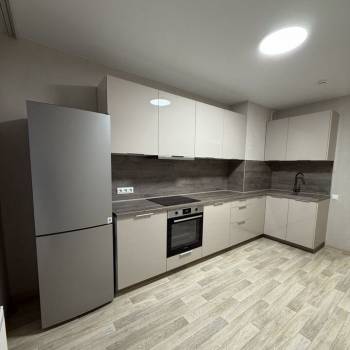 Сдается 2-х комнатная квартира, 58 м²