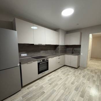 Сдается 2-х комнатная квартира, 58 м²