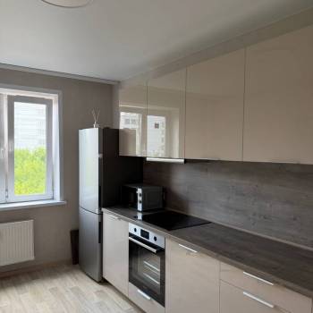 Сдается 2-х комнатная квартира, 58 м²