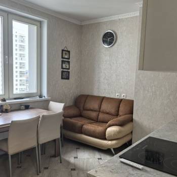Продается 2-х комнатная квартира, 70 м²