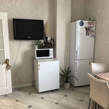 Продается 2-х комнатная квартира, 70 м²