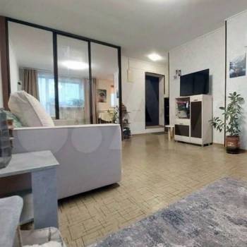 Продается 1-комнатная квартира, 30 м²