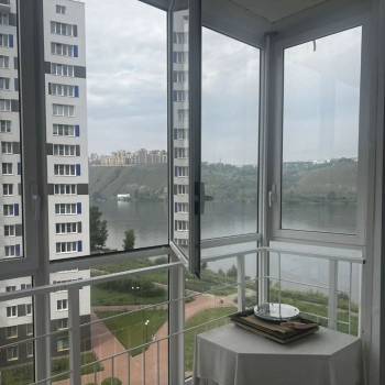Сдается 1-комнатная квартира, 42 м²