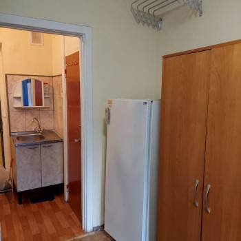 Сдается 1-комнатная квартира, 13,7 м²