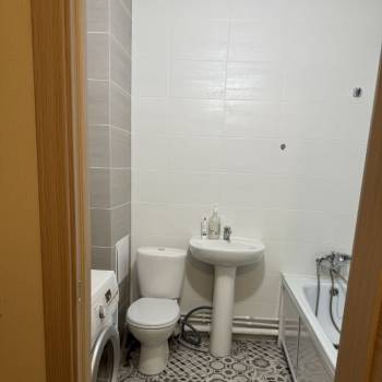Сдается 1-комнатная квартира, 32 м²
