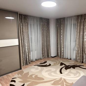 Сдается 1-комнатная квартира, 51 м²