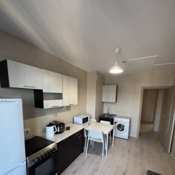 Сдается 1-комнатная квартира, 43,6 м²