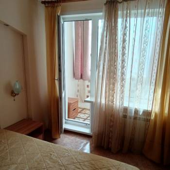Сдается 2-х комнатная квартира, 42 м²