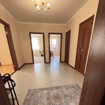 Продается 2-х комнатная квартира, 57,6 м²