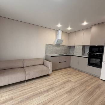 Сдается 2-х комнатная квартира, 55,8 м²