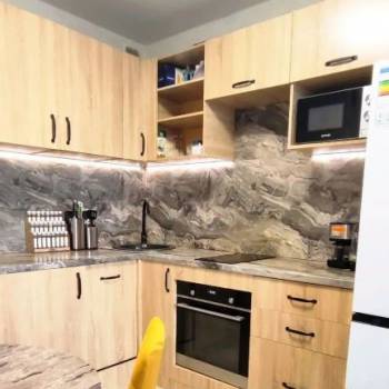 Продается 1-комнатная квартира, 40,9 м²