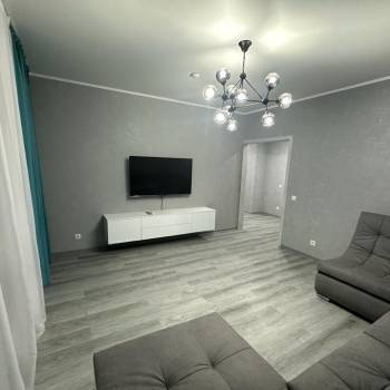 Сдается 2-х комнатная квартира, 65 м²