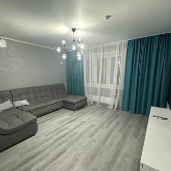 Сдается 2-х комнатная квартира, 65 м²