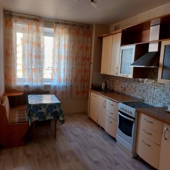 Сдается 2-х комнатная квартира, 56 м²