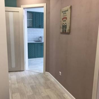 Продается 1-комнатная квартира, 46 м²