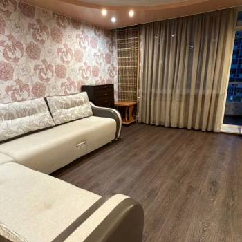 Сдается Многокомнатная квартира, 75 м²