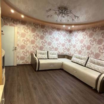Сдается Многокомнатная квартира, 75 м²