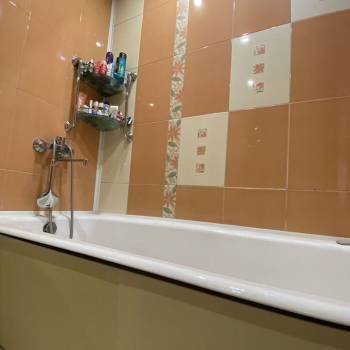 Продается Многокомнатная квартира, 82 м²