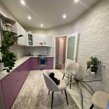Продается 1-комнатная квартира, 36 м²