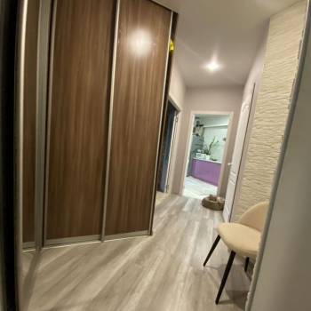 Продается 1-комнатная квартира, 36 м²
