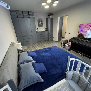 Продается 1-комнатная квартира, 39 м²