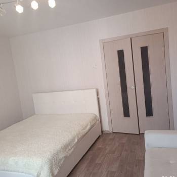 Продается 1-комнатная квартира, 41,2 м²